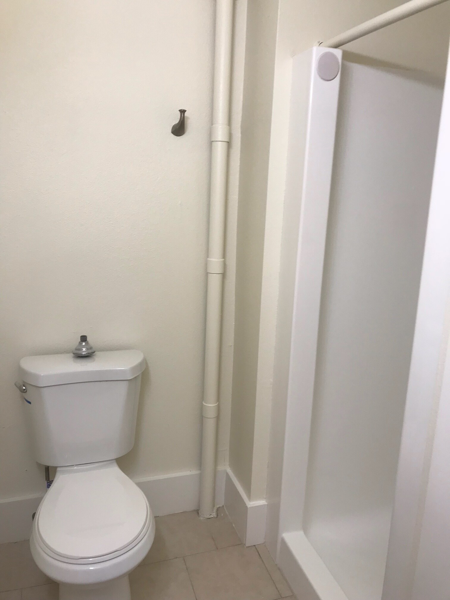 Building Photo - 103 7th St