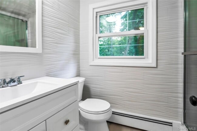 Building Photo - 40 Seabrook Ln