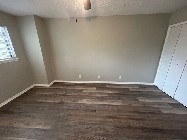 Building Photo - 240-53 Jamil Road, Columbia, SC 29210