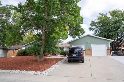 Building Photo - 9120-9122 Osceola St