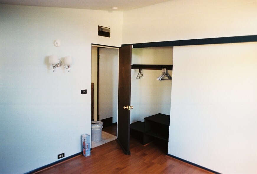 Building Photo - 111 Lorene Cir