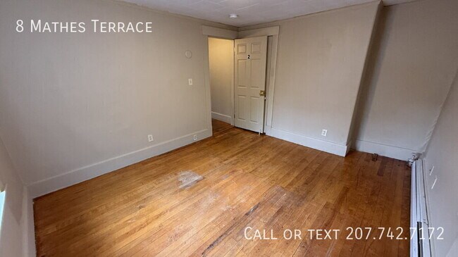 Building Photo - 8 Mathes Terrace