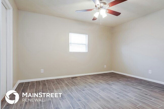 Building Photo - 1829 5th Way NW