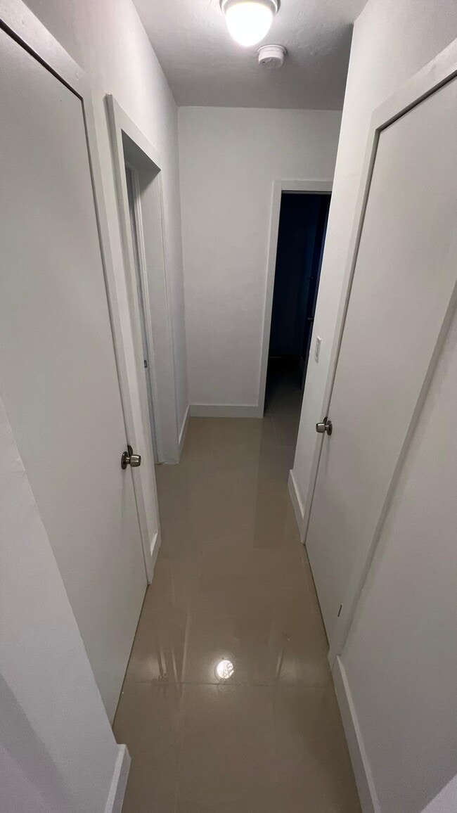 Building Photo - 7821 Byron Ave