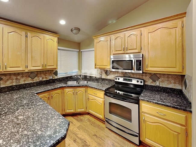 Building Photo - 5233 W Elk Horn Peak Dr