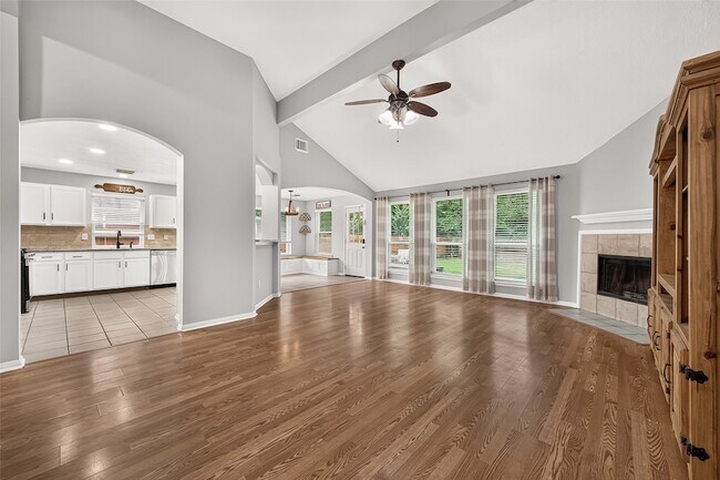 Building Photo - 1810 Ashton Village Dr