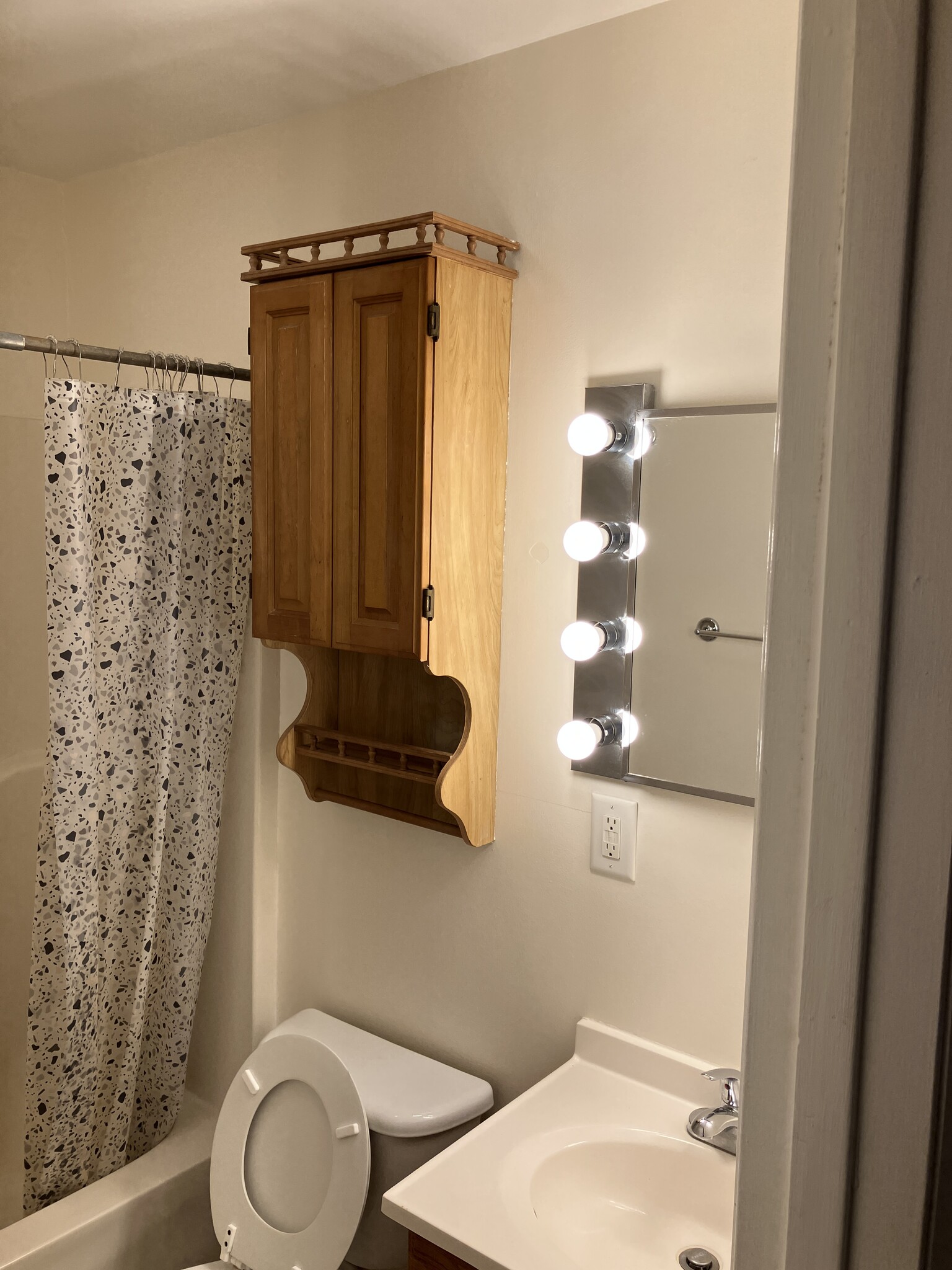 Building Photo - 31 North St