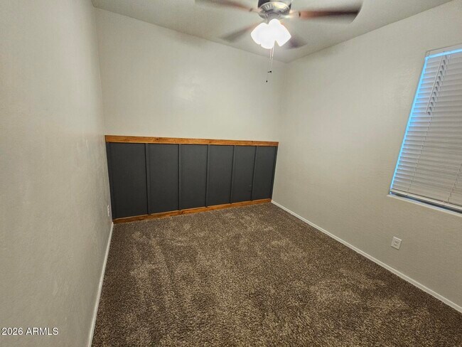 Building Photo - 25573 W Coles Rd