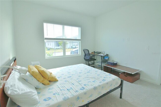 Building Photo - 2852 Haze Rd