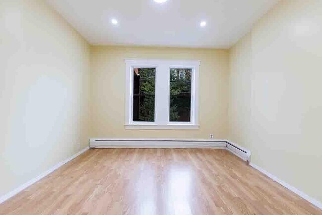 Building Photo - 3 RIDGELEY Pl