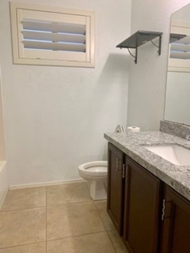 Building Photo - COMING SOON!! LOCATION! LOCATION! LOCATION! LOVELY 3 BEDROOM, 2.0 BATH SINGLE FAMILY HOME!