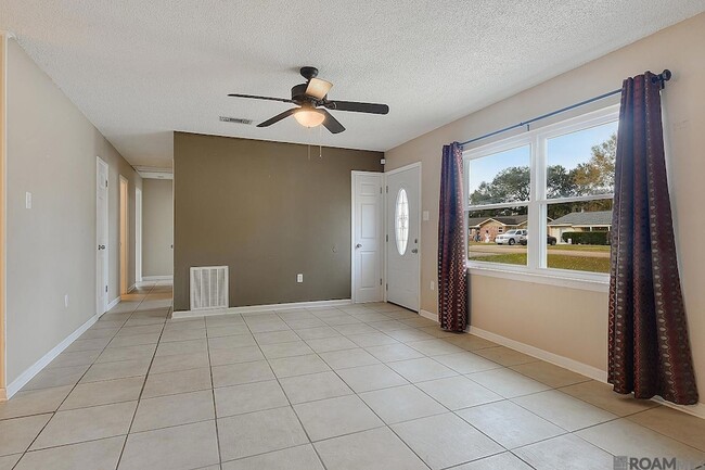 Building Photo - 1878 Denver Dr