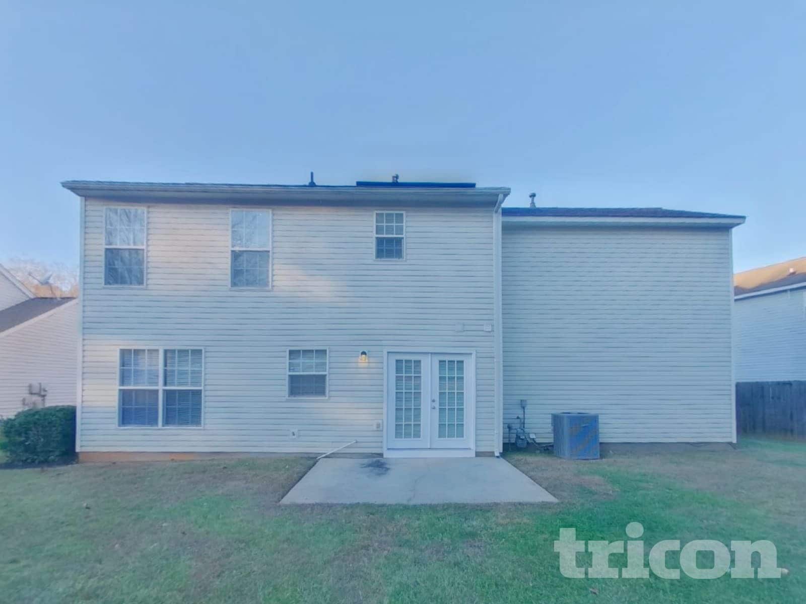 Building Photo - 3023 Willamette Valley Dr