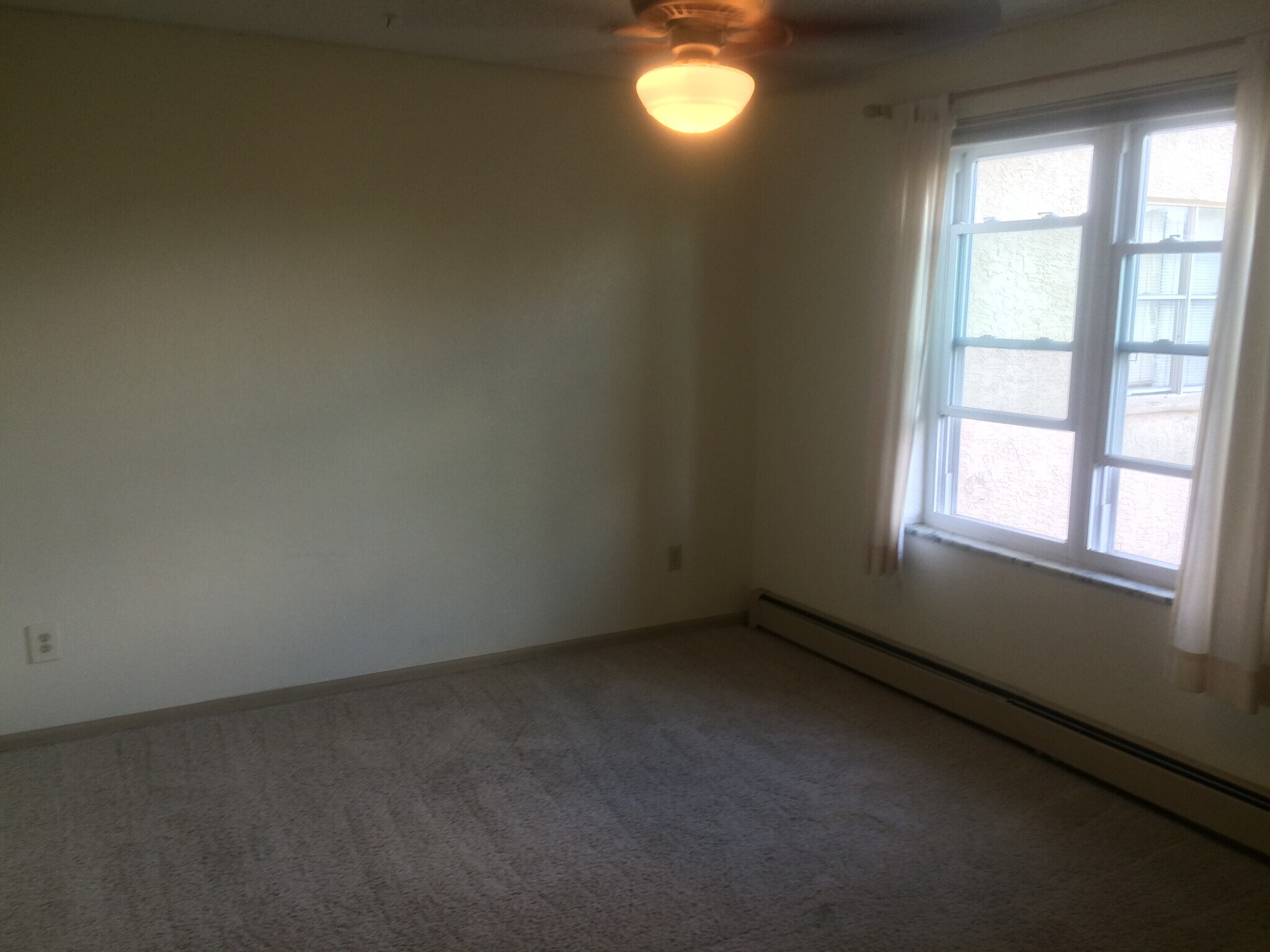 Building Photo - 3035 Oneal Pky