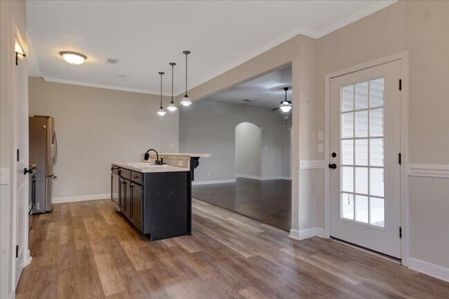 Building Photo - 4128 Pullman Cir