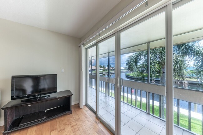 Building Photo - 1080 Bal Harbor Blvd