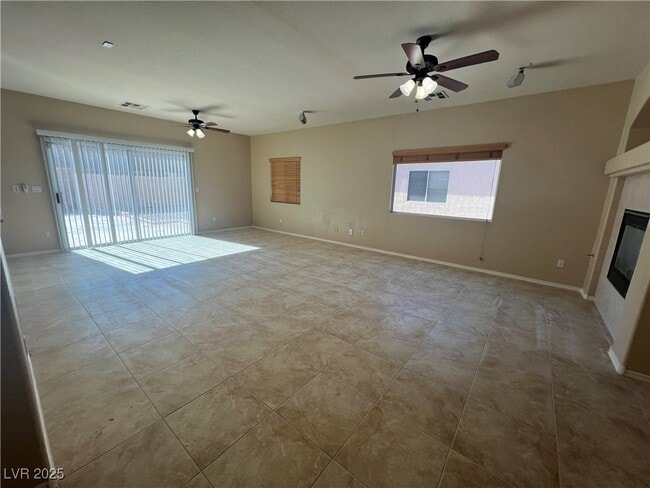 Building Photo - 4429 Rockaway Beach St