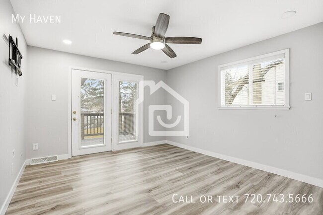 Building Photo - 2351 S Garland St