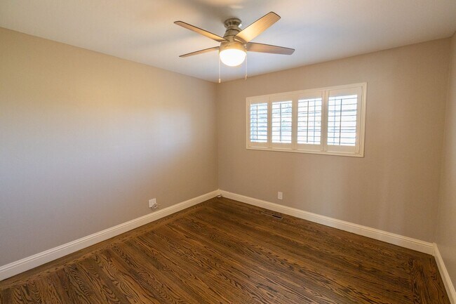Building Photo - Amazing 4 bedroom home in one of Castro Valley's most desirable neighborhoods.  Owned solar!