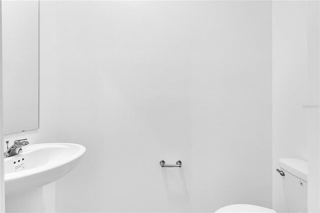 Building Photo - 2827 Maloof Dr