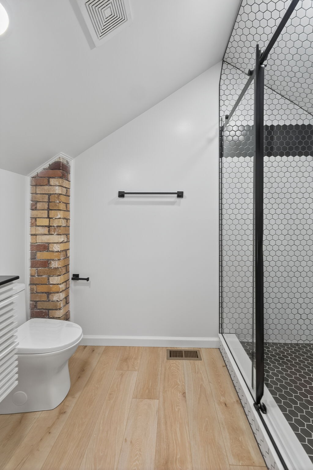 Building Photo - 1123-1125 S Ohio Ave