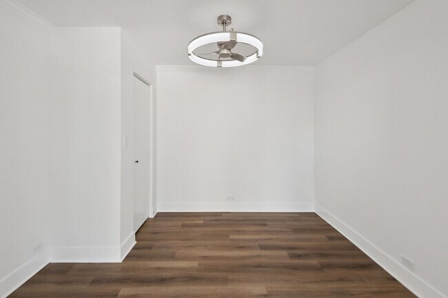 Building Photo - 505 N Lake Shore Dr