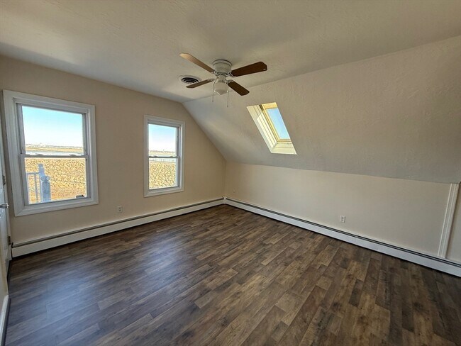 Building Photo - 1753 E Rodney French Blvd