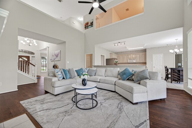 Building Photo - 5911 Indian Hills Ln