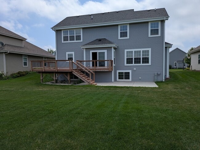 Building Photo - 1520 Foxwood Pass