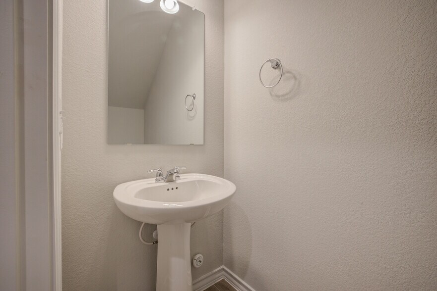 Half Bath Down - 1602 Denesa Dr