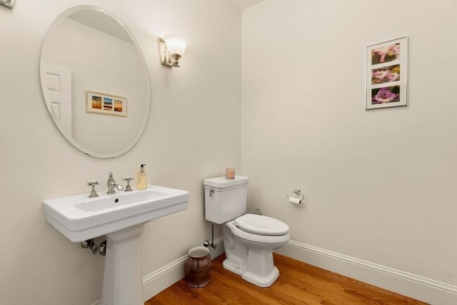 Building Photo - 53 Drabbington Way