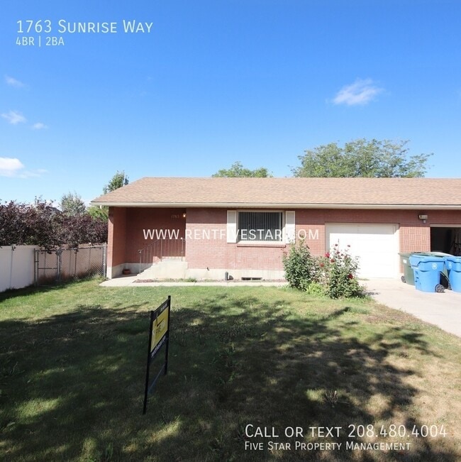 Building Photo - 1763 Sunrise Way