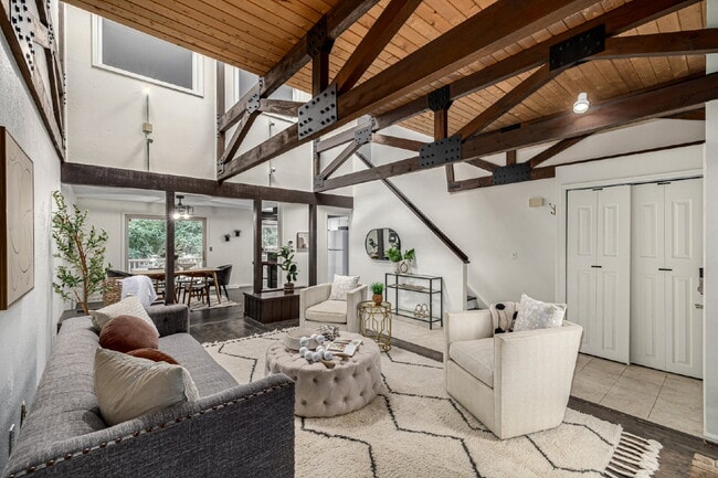Building Photo - Two-Story home in  Cherry Creek Racquet Cl...