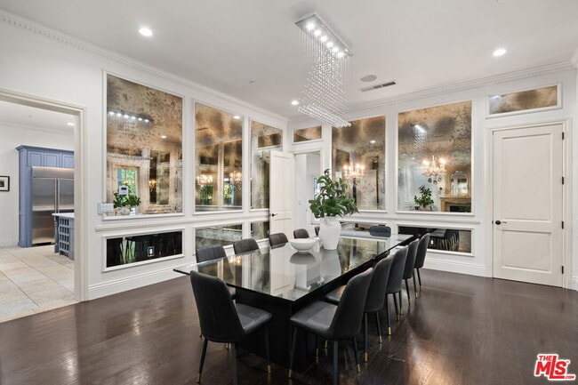 Building Photo - 4923 Amigo Ave