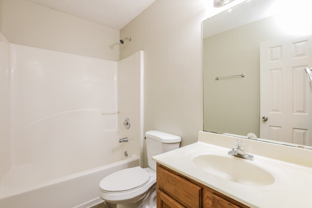 Building Photo - 909 Shadow Lake Dr