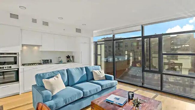 Building Photo - 1815 6th St NW