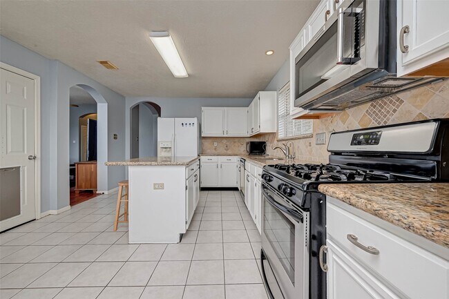 Building Photo - 11563 Withers Way Cir