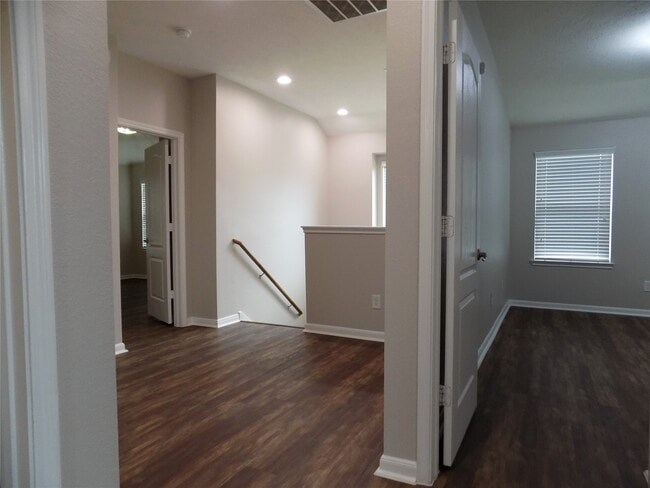 Building Photo - 3702 Aubergine Springs Ln