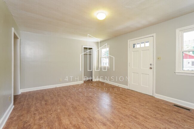 Building Photo - 1413 Fitch St