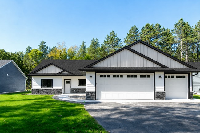 Building Photo - 11533 Forestview Dr S