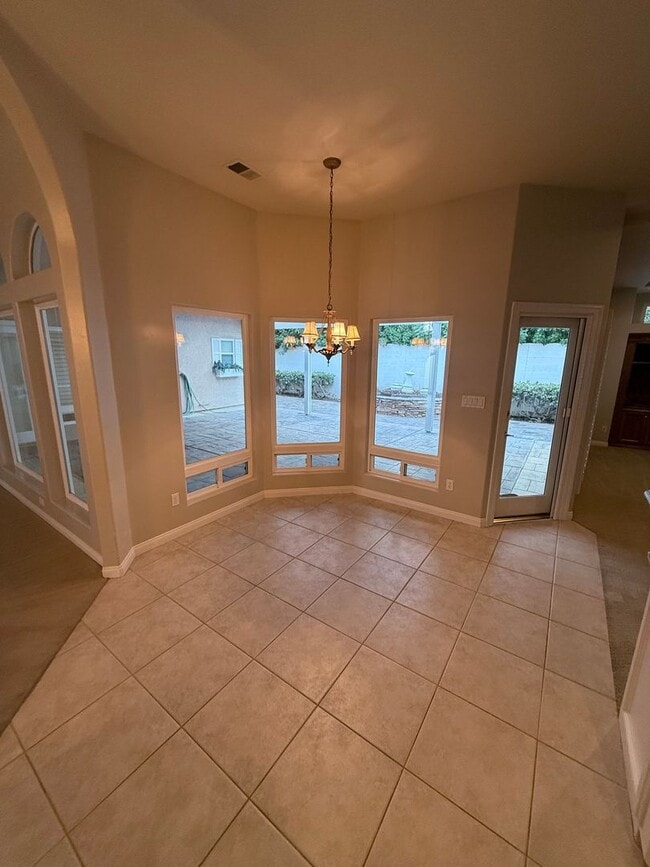 Building Photo - Beautiful 4-Bedroom Home with Office and S...