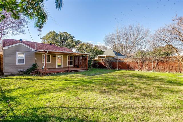 Building Photo - 4224 Donnelly Ave