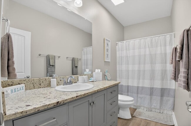 Building Photo - 7905 Camellia Bud Ct