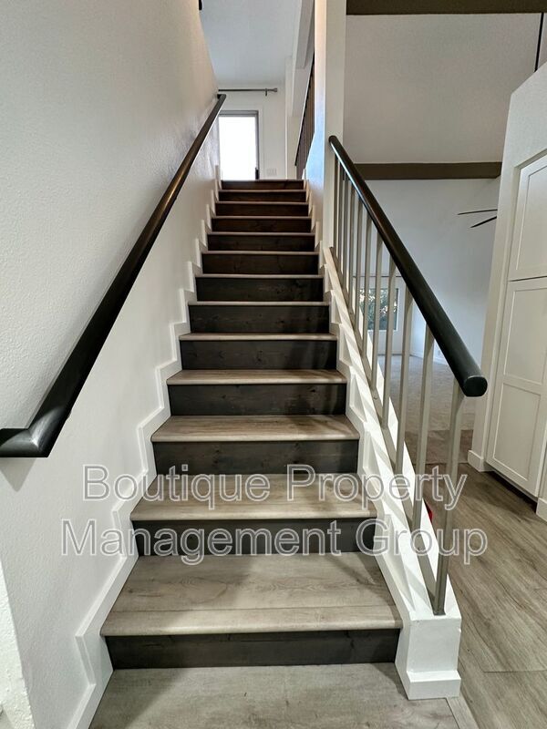 Building Photo - 34 Dianthus