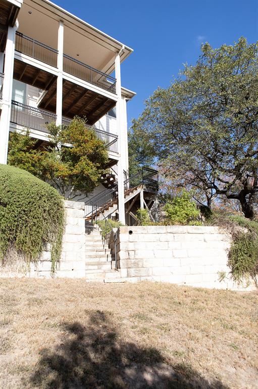 Building Photo - 6801 Winterberry Dr