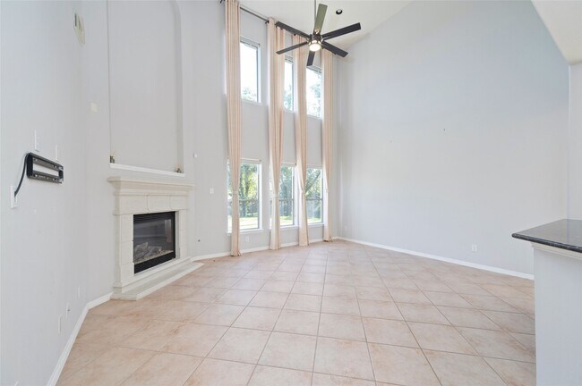 Building Photo - 5619 Honey Brook Ct