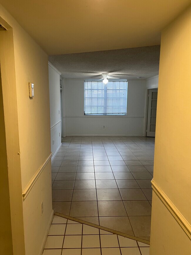 Building Photo - 1280 S Alhambra Cir