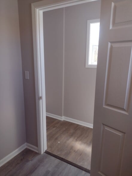 Building Photo - 48 W 21st St