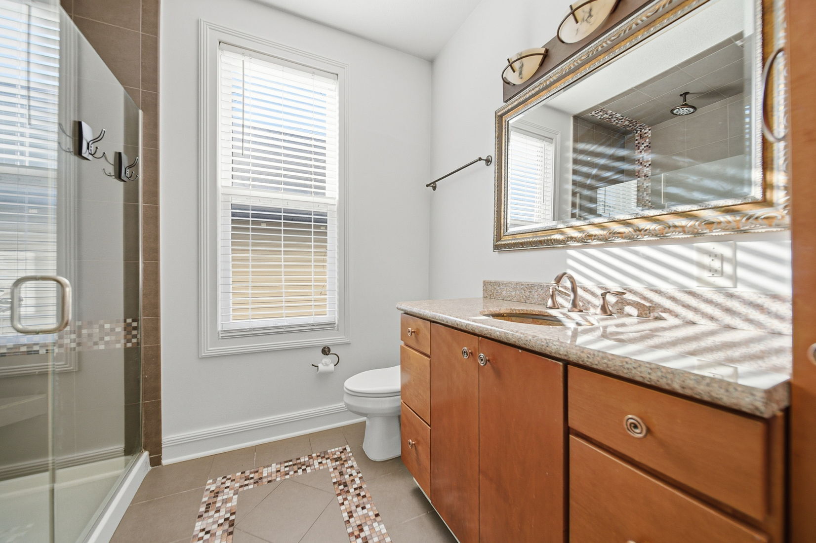 Building Photo - 1153 Jaeger St