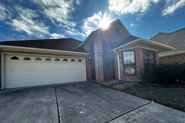 Building Photo - 4930 Julia Ct